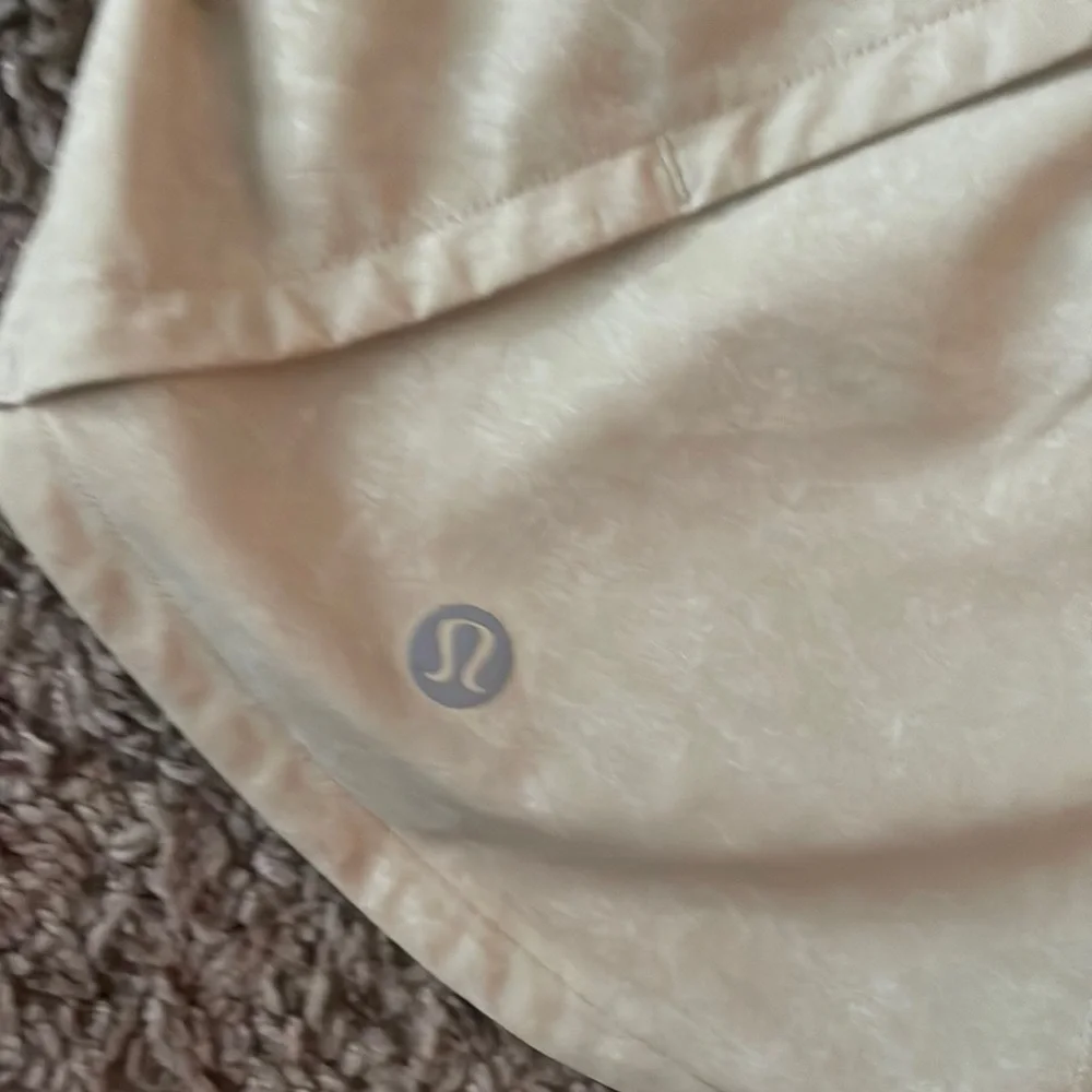 Speed up high rise lined shorts 4in - Picture 3 of 3